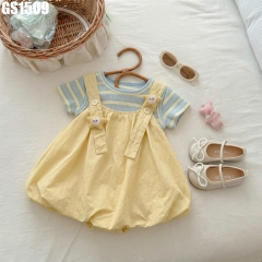 Set Áo Sọc Váy Yếm Bí