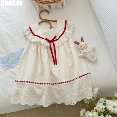 Váy Cổ Ren Hoa