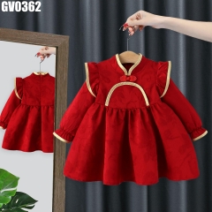 Váy Tay Dài Cổ Tàu Hoa Văn Chìm