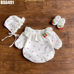 Set Body Tay Dài Cherry Cổ Ren Kèm Nón (Không Kèm Giày)