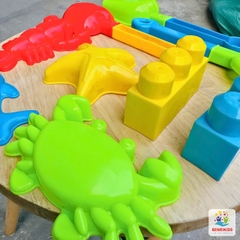 Đồ Chơi Xúc Cát Đi Biển Túi Tạo Hình 9 Chi Tiết Bằng Nhựa Size To Cho Bé Chơi Trò Xúc Cát