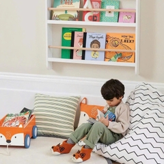 Kệ Sách Treo Tường Cho Bé Không Khoan, Gía Sách Montessori Màu Trắng Nhiều Kích Thước