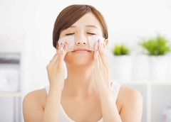 4 BƯỚC CHĂM SÓC DA DẦU HÀNG NGÀY GIÚP DA SẠCH MỤN, GIẢM BÓNG NHỜN