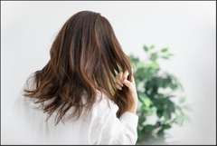 Tại sao tóc sau khi nhuộm bạc lại nhanh phai màu? Cách giữ màu lâu bền từ Bigen