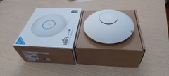 Bộ thu phát WIFI UNIFI AP AC LR