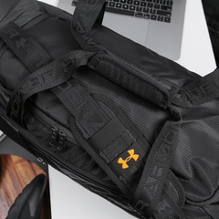 Tui_trong_under_armour