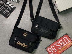 Túi đeo chéo NY Yankees HL1507