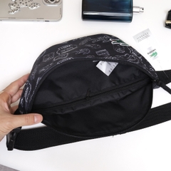 Túi bao tử Lacoste Graphic HL1390