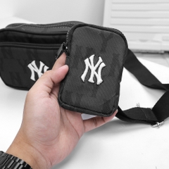 Túi đeo chéo MLB MONOGRAM WAIST BAG HL1720