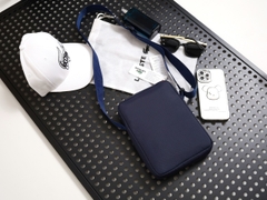 Túi đeo chéo Lacoste Tricolor HL1350
