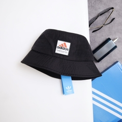 Nón vành Adidas may logo chìm HL1412