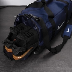 Túi trống Nike size L HL1503