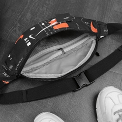 Túi đeo chéo Nike HL1382