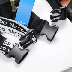 Túi bao tử đeo chéo thời trang Adidas HL1271