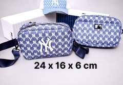 Túi chéo MLB NY Monogram Jacquard Cross Bag Denim HL1319