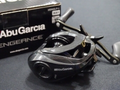 Máy ngang Abu Garcia VENGEANCE