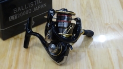 Máy câu cá Daiwa Ballistic