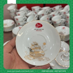 Ấm chén Thuận Buồm Xuôi Gió Trắng Vàng Kim in logo
