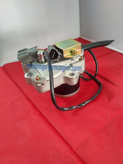 Sửa máy xúc – Cụm motor ga máy xúc