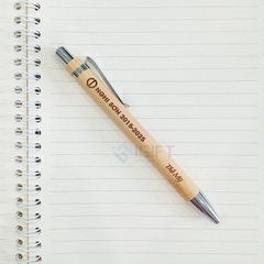 Bút gỗ khắc theo yêu cầu - Quà tặng văn phòng