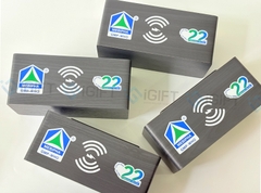 Đồng hồ gỗ để bàn có sạc không dây - in logo Bình Dương Digital Map