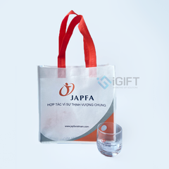 Bộ quà tặng Ly thủy tinh và Túi vải không dệt in logo