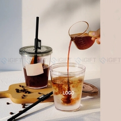 Ly nhựa trong suốt kèm nắp và ống hút - In logo theo yêu cầu