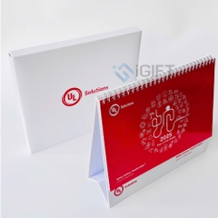Lịch giấy chữ A in logo UL Solution