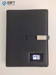 Sổ Sạc Đa Năng Không Dây 8000mAh Khắc Logo PTSC