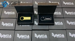 Bộ sản phẩm USB 32GB khắc logo thương hiệu MDA