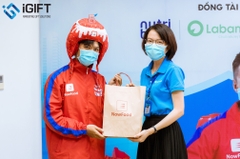 Bộ quà tặng kỷ niệm 5 năm của Now Foody