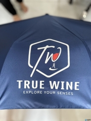 Dù cầm tay cán gỗ tự động 2 chiều in logo Truewine