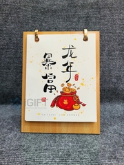 Lịch gỗ để bàn khắc logo - MS03