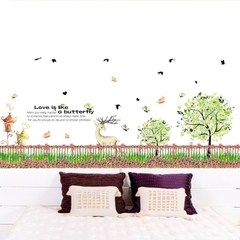 Decal chân tường vườn hoa hươu vàng lãng mạn nhiều màu sắc
