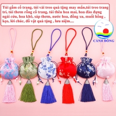Túi thơm gỗ xá xị mùi tự nhiên, túi quà tặng may mắn , túi gấm cổ trang, túi treo trang trí, trang trí tết