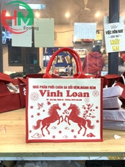 Túi Vải Linen In Logo Vinh Loan – Giải Pháp Bao Bì Sang Trọng, Bền Đẹp