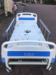 Giường bệnh tự động đa chức năng NKT-DCN16