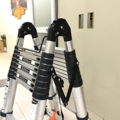 Thang Rút Chữ A Hakachi HM-16CP (2.5m-5.6m)