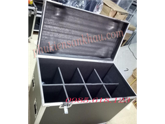 Tủ đựng 16 đèn led .
