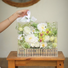 Vali Crystal - Mint Floral