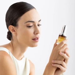 HUYẾT THANH SIÊU CÔ ĐẶC THẢI ĐỘC DA CASMARA - ROSE D-TOX