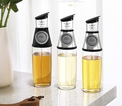 binh-can-rot-dau-an-nuoc-mam-cho-chi-em-noi-tro