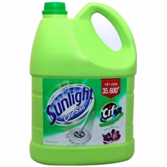 Nước lau sàn Sunlight hoa diên vỹ 3.8kg