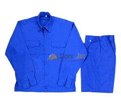 Quần áo màu xanh công nhân
