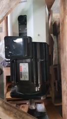 AC SERVO MOTOR - RELIANCE ELECTRIC 3.7 KW