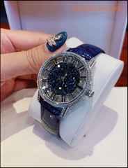 set-dong-ho-nu-davena-swarovski-day-da-xanh-dương-bong-tai-thien-nga-dep-gia-re-timesstore-vn