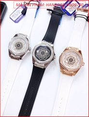 dong-ho-nu-hanboro-mat-vu-tru-dinh-da-swarovski-day-silicone-timesstore-vn