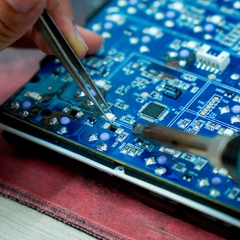 Dịch vụ thay đèn led bàn phím