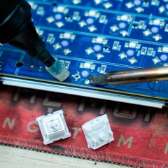 Dịch vụ thay công tắc (switch) bàn phím cơ - Không có hotswap