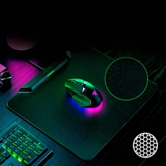 Lót chuột Razer HyperFlux V2 Wireless Charging RZ81-04930100-B3M1